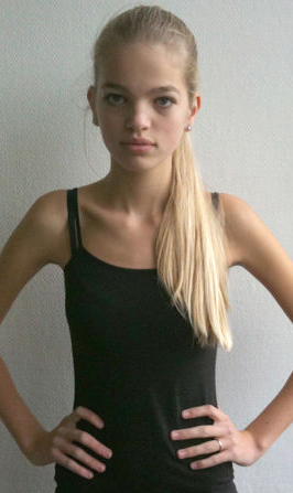 2015-02-3-daphnegroeneveldpolaroi-detail 2015-02-3-daphnegroeneveldpolaroi-detail