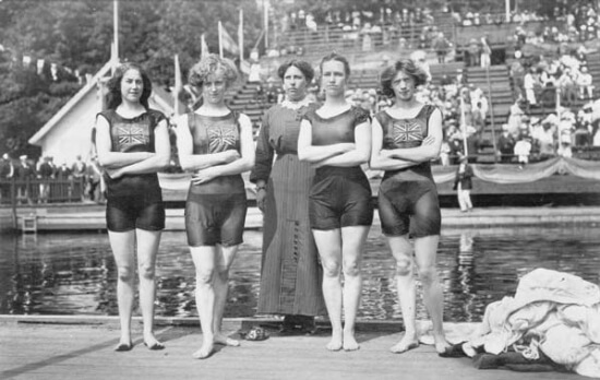 2016-06-1-nageuses-1912 2016-06-1-nageuses-1912